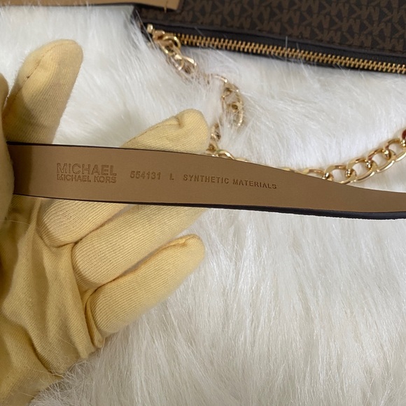 Michael Kors Mk Signature Sleek Fanny Pack Belt Wallet Waist Bag Chocolate - Picture 5 of 13